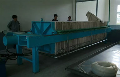 液壓壓緊板框（廂式）壓濾機